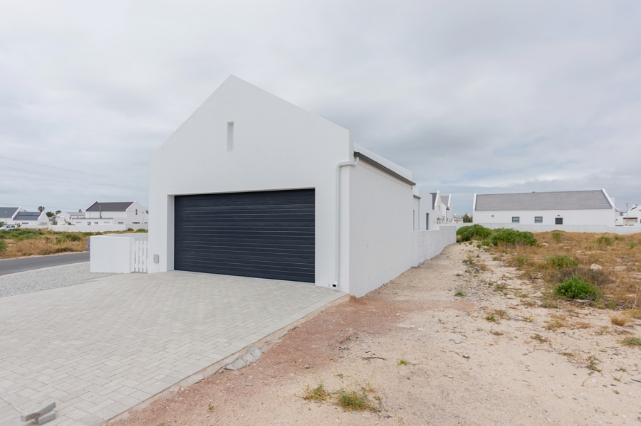 3 Bedroom Property for Sale in Brittania Beach Estate Western Cape